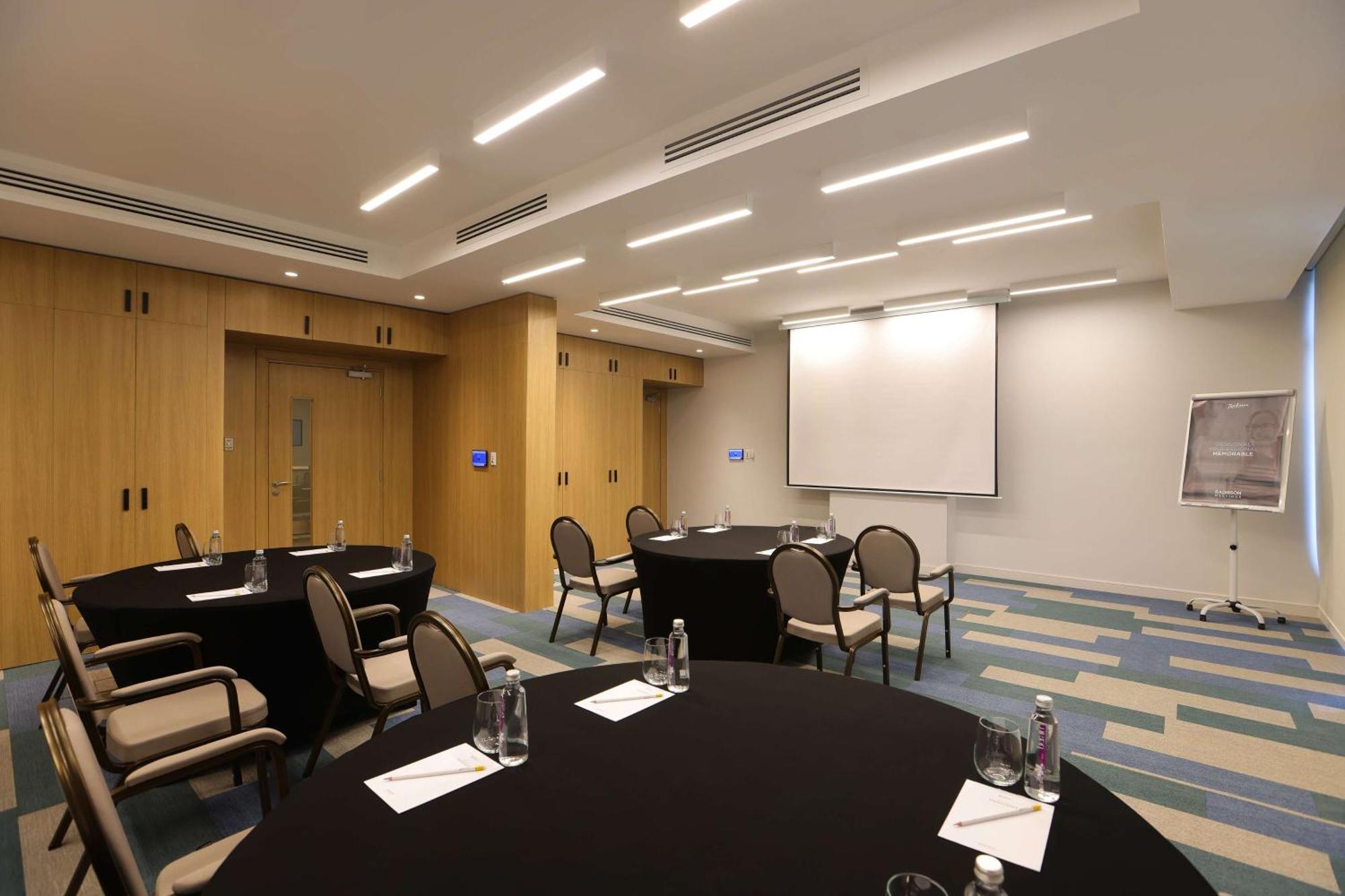 Radisson Hotel & Residence Riyadh Olaya Zewnętrze zdjęcie